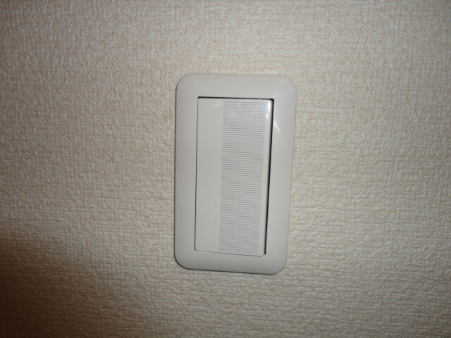 物件内観写真22　(照明スイッチ)