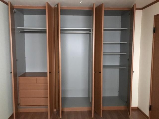 物件内観写真12　(収納)