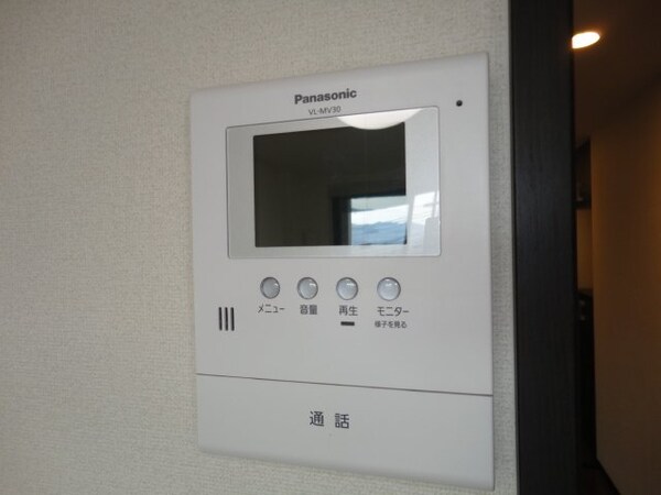 セキュリティ(カメラ付インターホン（イメージ）)