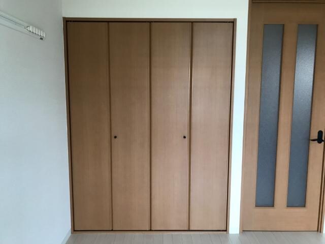 物件内観写真14　(クローゼット)