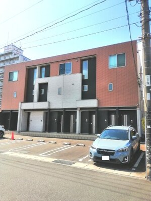 オーリジェール外観写真