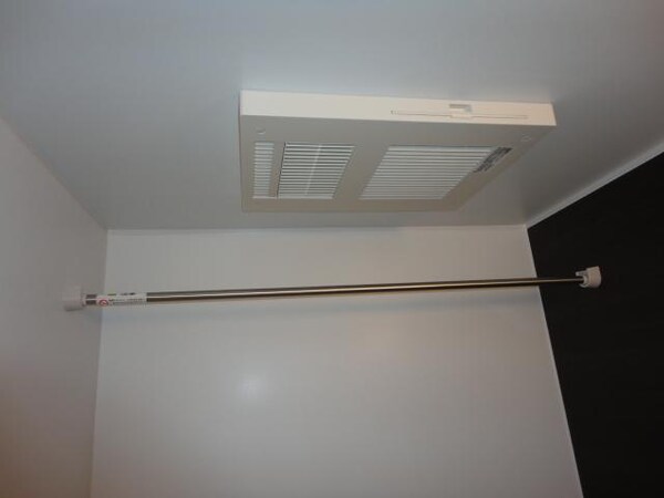 建物設備(浴室暖房乾燥機)