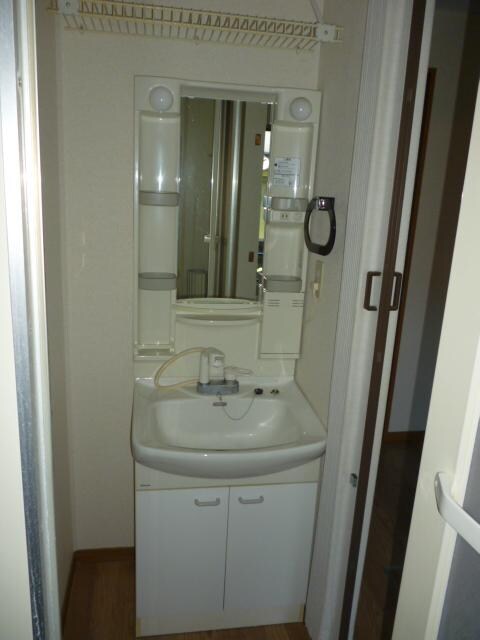 物件内観写真5　(洗面所)