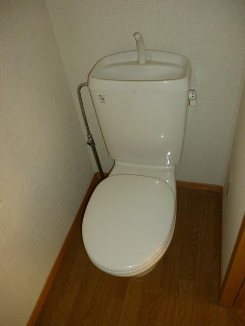 物件内観写真13　(トイレ)