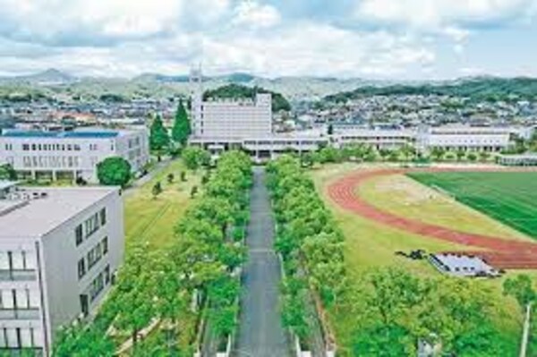 周辺環境(私立福山平成大学 2038m)