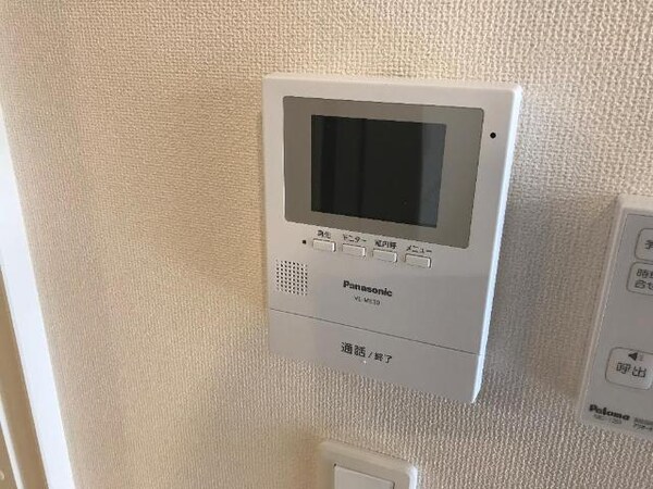 セキュリティ(カメラ付インターホン)