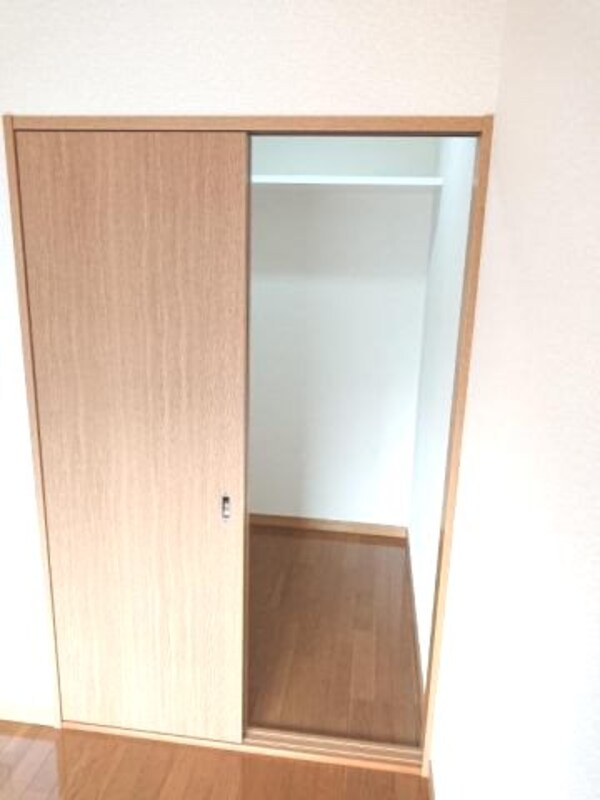 収納(写真:102号室)