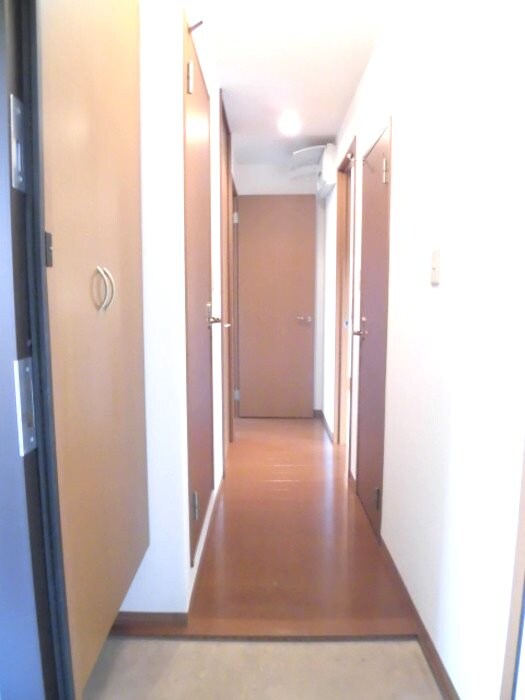 物件内観写真6　(同タイプのお部屋の写真です。)