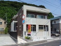 指宿枕崎線 宇宿駅 2階建 築14年の外観写真