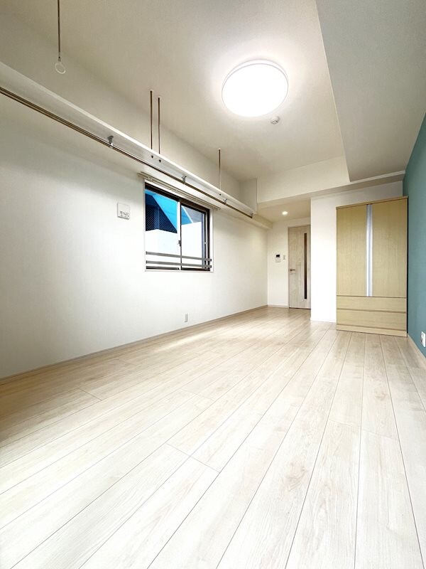 物件内観写真4　(同間取り別室)