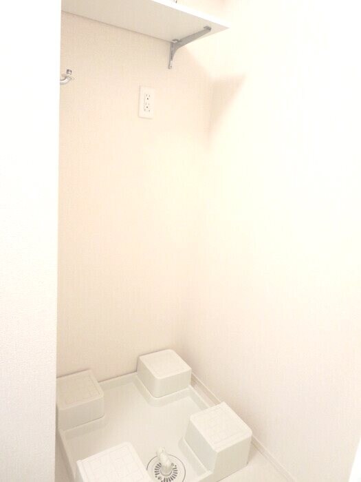 物件内観写真14　(102号室写真使用)