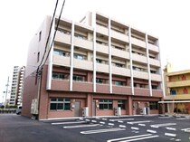 鹿児島市電２系統 神田（交通局前）駅 5階建 築5年の外観写真