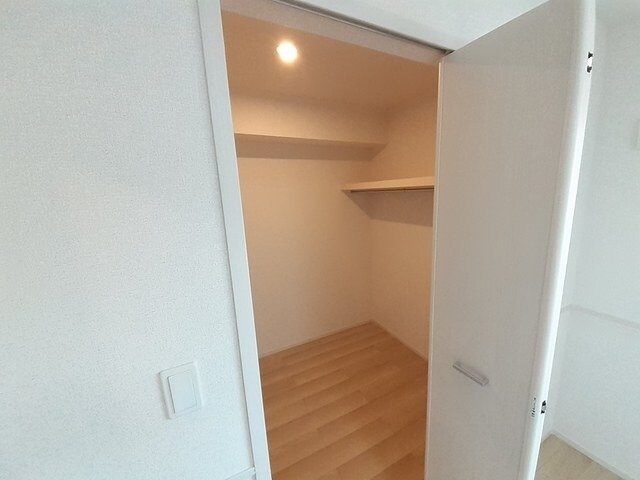 物件内観写真10　(同物件別部屋写真)