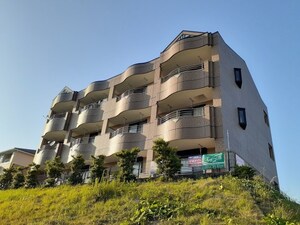 グリーンコート外観写真
