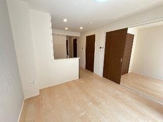 物件内観写真3　(同型タイプ画像)