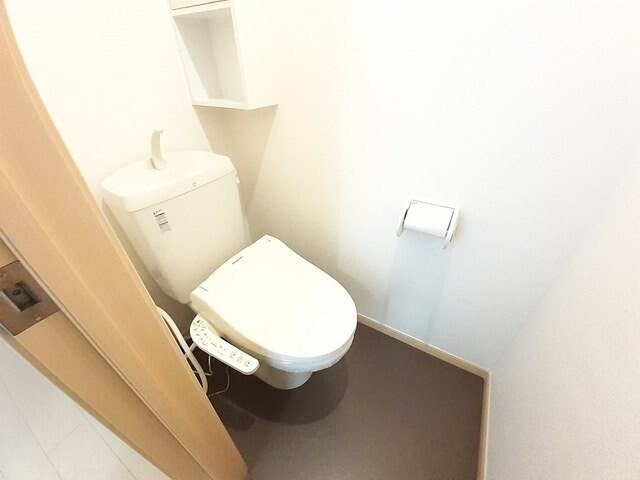 物件内観写真10　(同型写真)