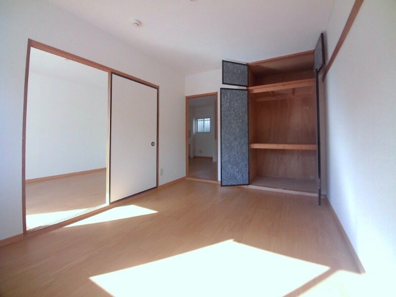 物件内観写真13　(同型部屋写真です。)