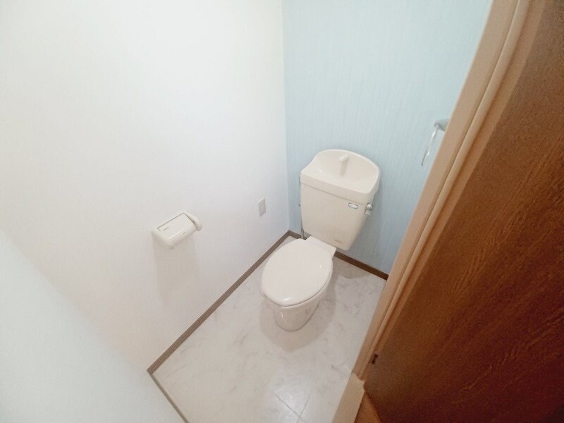 物件内観写真11　(同型参考写真)