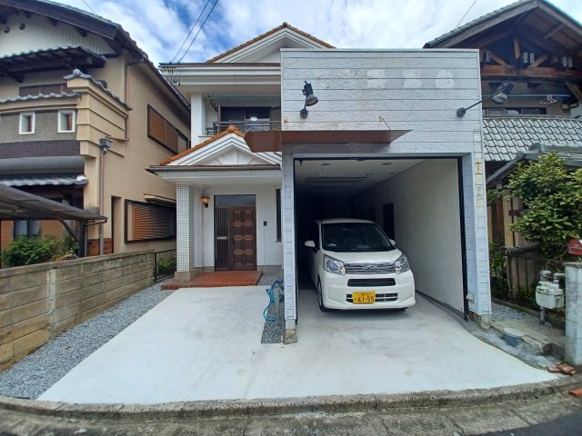 名張市朝日町戸建て