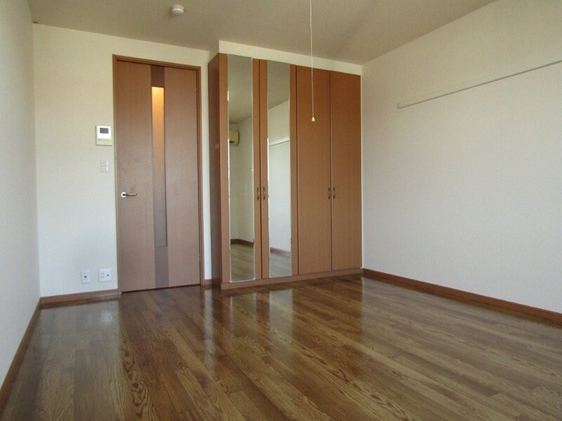 物件内観写真9　(同一物件の別部屋の写真です)