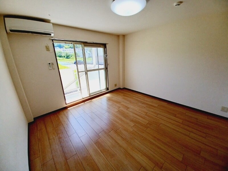 物件内観写真6　(別部屋同タイプ)