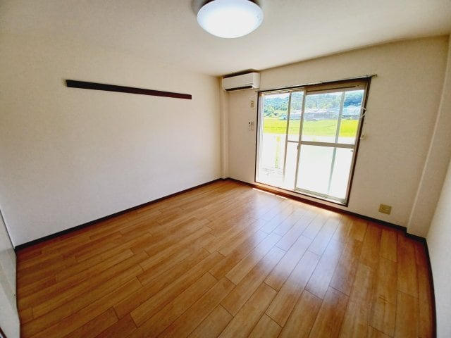 物件内観写真11　(別部屋同タイプ)