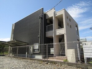 ヒルリジエル外観写真