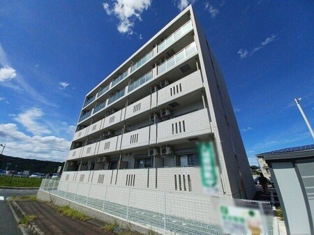 モンパールオキツモ希央台外観写真