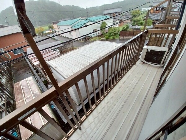 バルコニー