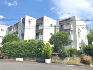 グランドヒルズ桔梗が丘７号棟外観写真