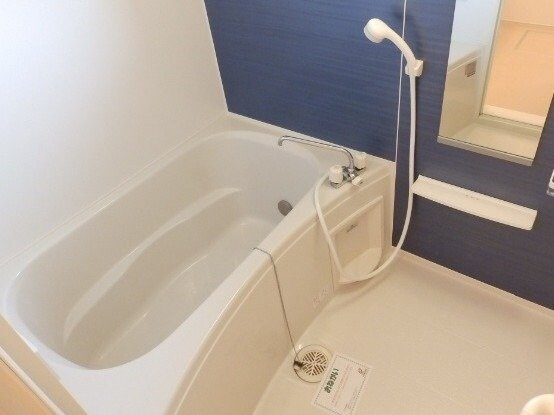 物件内観写真5　(同型反転参考写真)