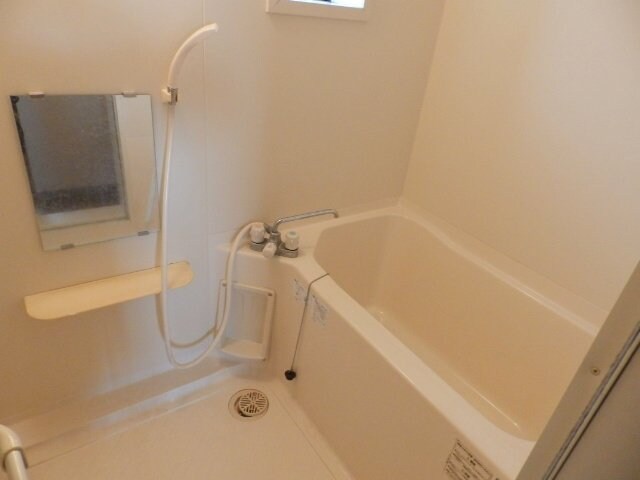 物件内観写真5　(浴室)