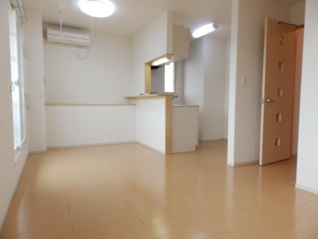 物件内観写真6　(同型参考写真)