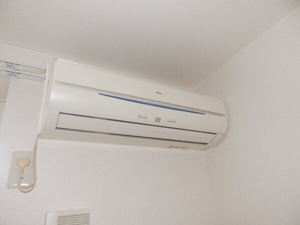 その他設備(同型、反転タイプの部屋写真です)