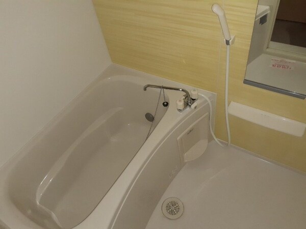 バス／シャワールーム等(同型参考写真)
