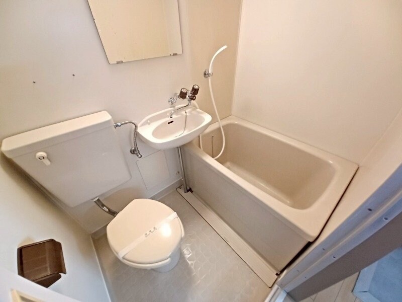 物件内観写真17　(同物件別室写真)