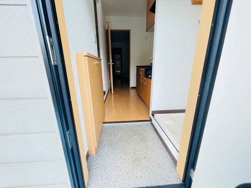 物件内観写真12　(同一物件の別部屋の写真です。)