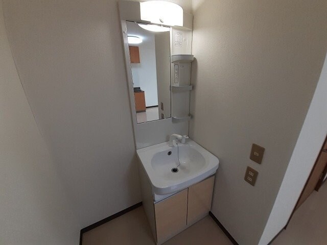 物件内観写真10　(同型参考写真)