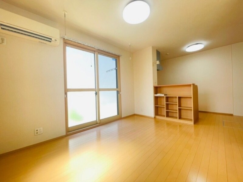 物件内観写真7　(同物件別室反転タイプ)