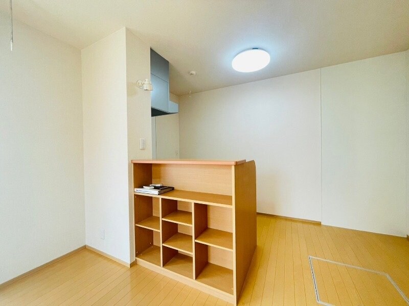 物件内観写真20　(同物件別室反転タイプ)