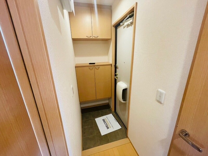 物件内観写真21　(同物件別室反転タイプ)