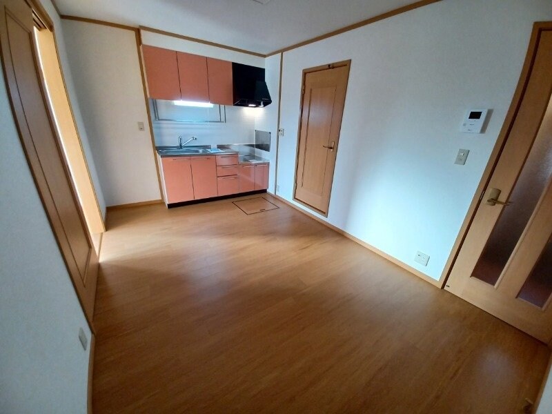 物件内観写真5　(同型反転タイプ)