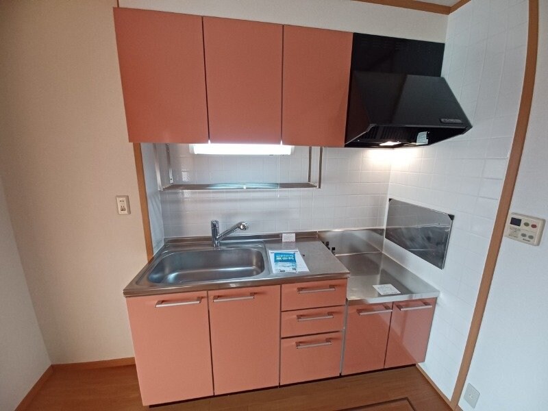 物件内観写真6　(同型反転タイプ)