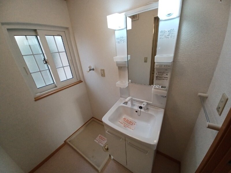 物件内観写真8　(同型反転タイプ)