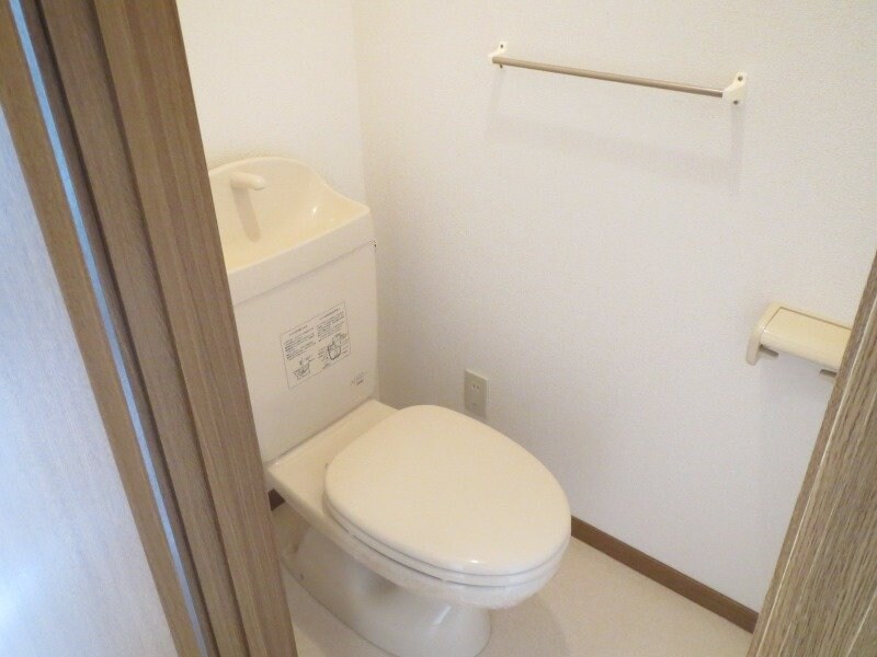 物件内観写真9　(同型反転タイプ)