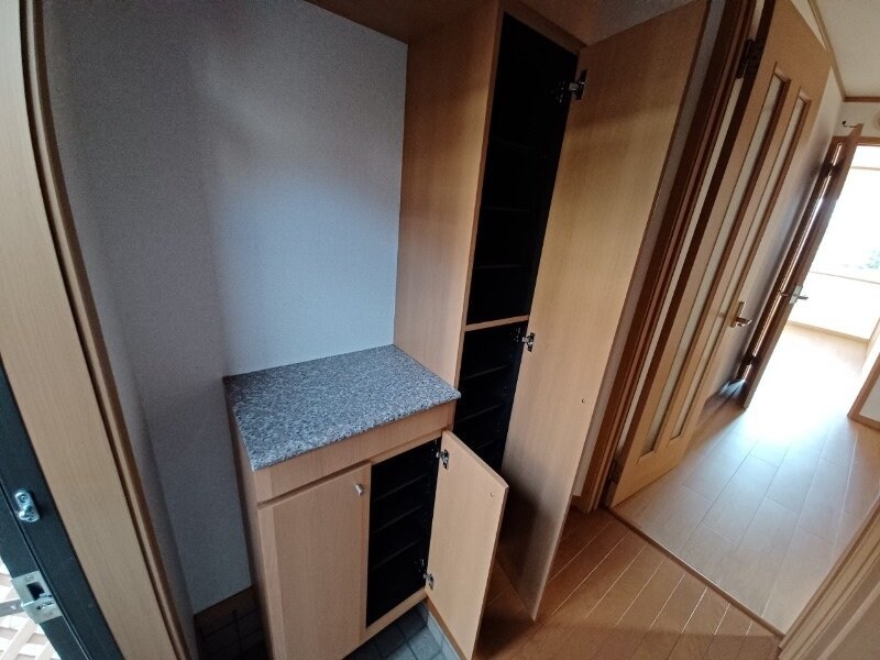 物件内観写真11　(同型反転タイプ)