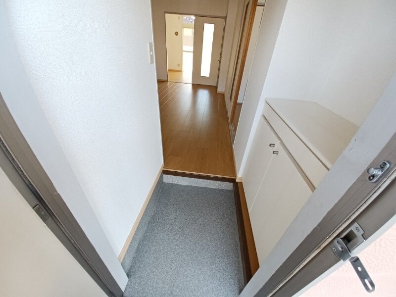 物件内観写真10　(同型部屋写真です。)