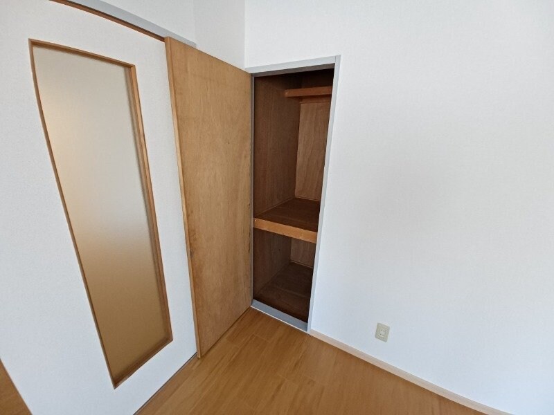 物件内観写真16　(同型部屋写真です。)