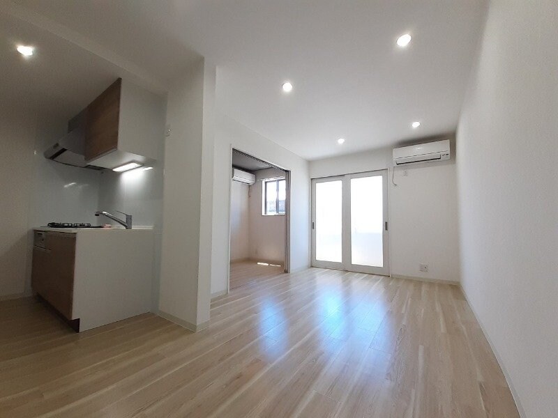 物件内観写真6　(同型部屋写真です。)