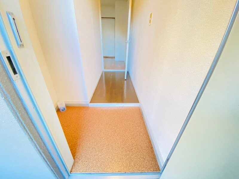 物件内観写真14　(同型別室のお写真です)